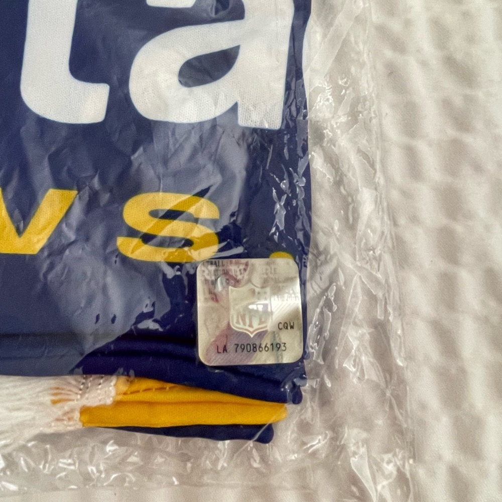 LA Rams/Sofi Stadium Scarf - Picture 5 of 6